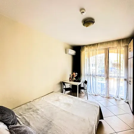 студио каскадас м5 סאני ביץ'